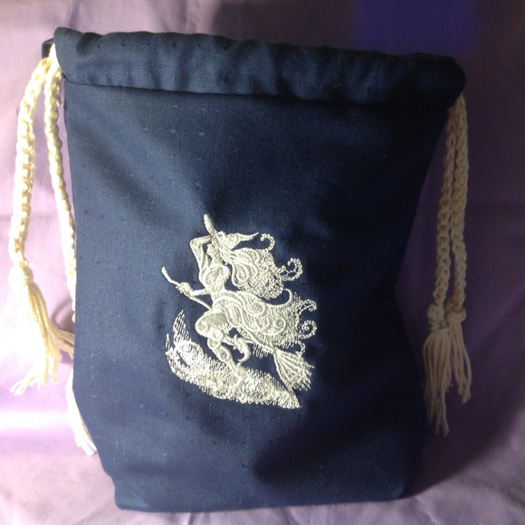Machine Embroidered Witch Pouch - Picture 1 of 2